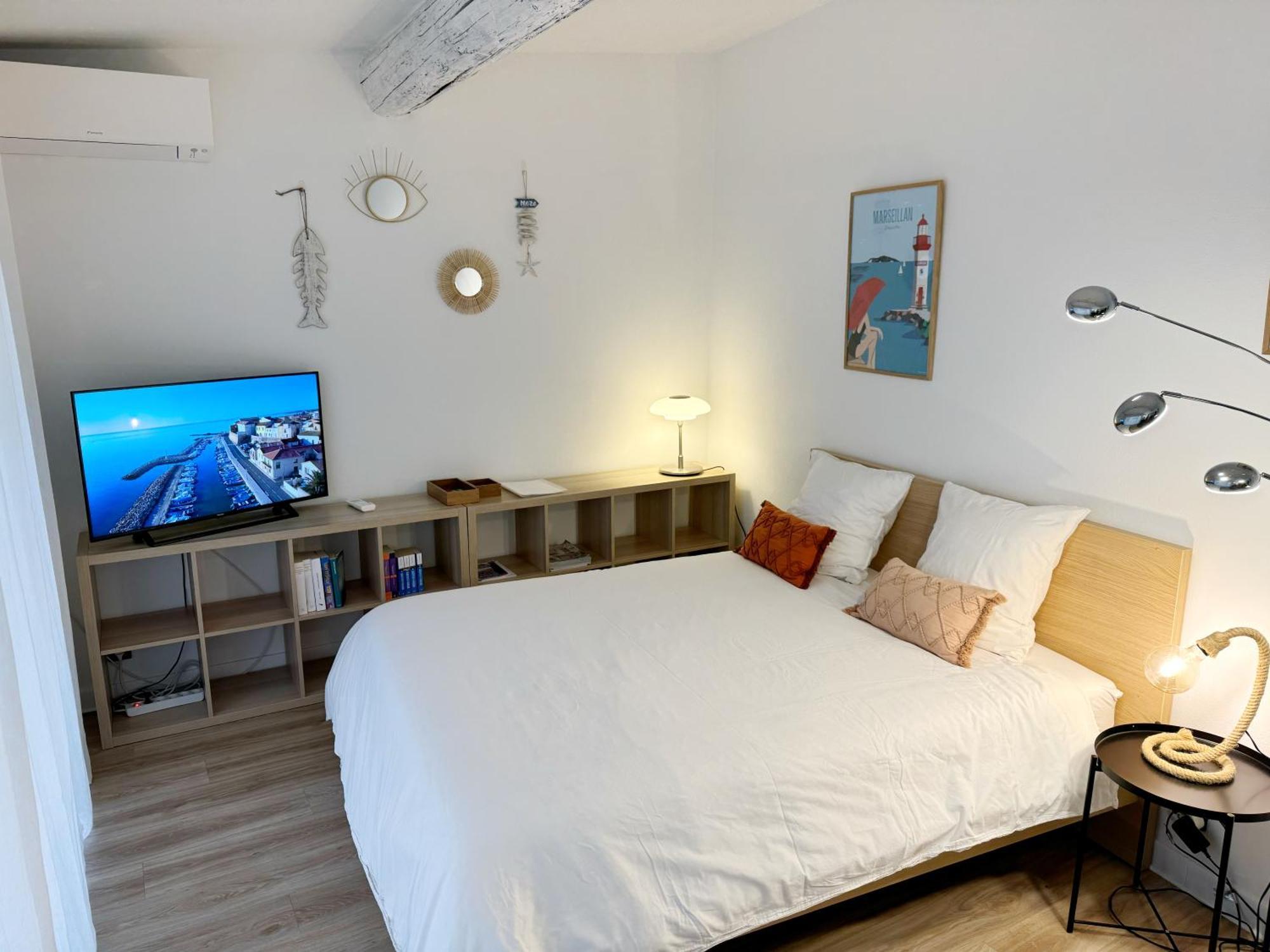 Charmant Studio Climatise A 200M De La Plage メーズ エクステリア 写真
